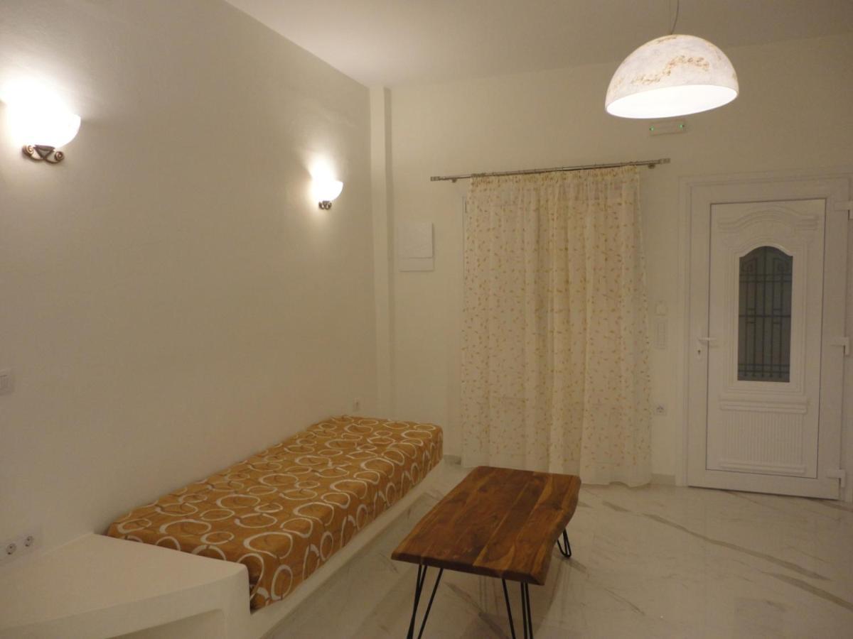 Triena Apartments Φηρά Εξωτερικό φωτογραφία